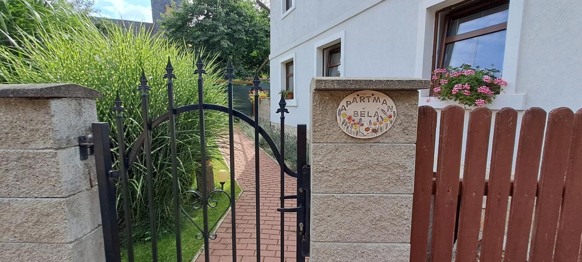 Wellness Apartman Bela Decin Luaran gambar